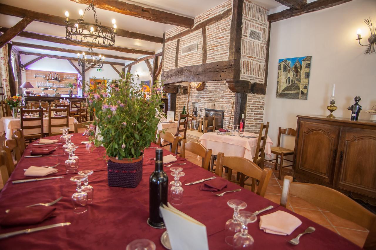 Logis Hotels - Auberge De L'Ile - Hotel 3 Etoiles Et Restaurant Creysse  Eksteriør bilde