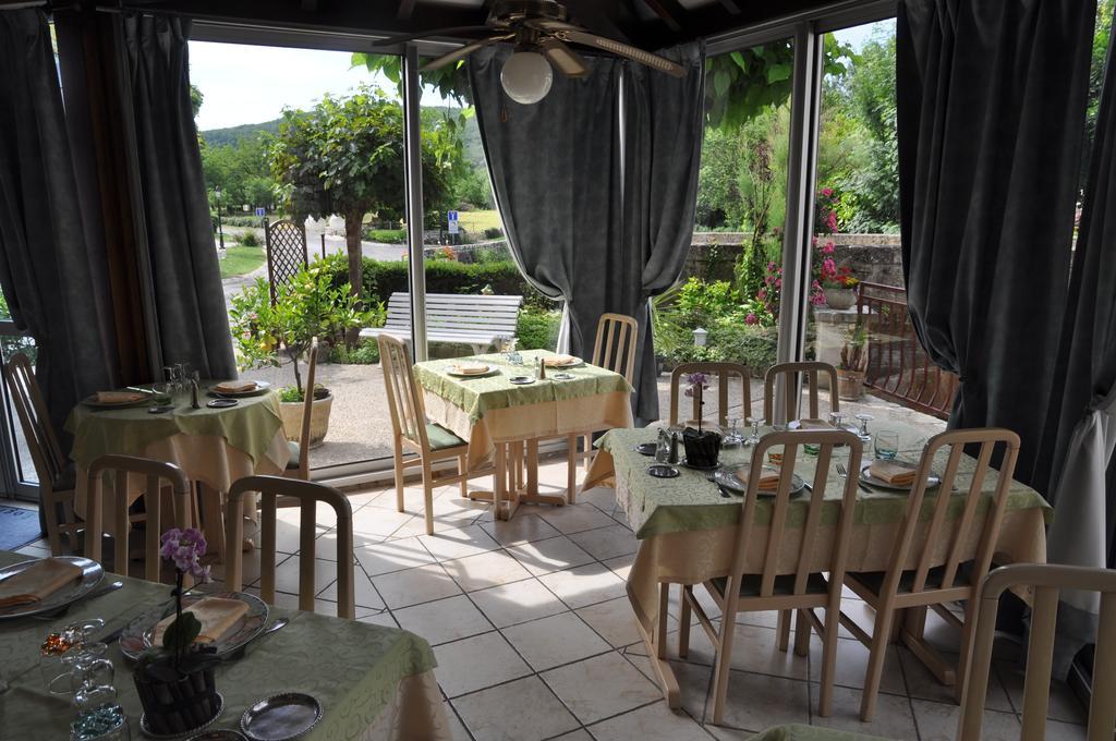 Logis Hotels - Auberge De L'Ile - Hotel 3 Etoiles Et Restaurant Creysse  Eksteriør bilde