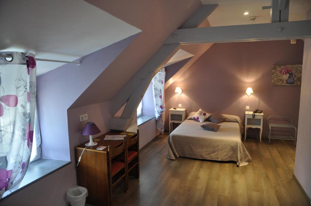 Logis Hotels - Auberge De L'Ile - Hotel 3 Etoiles Et Restaurant Creysse  Eksteriør bilde