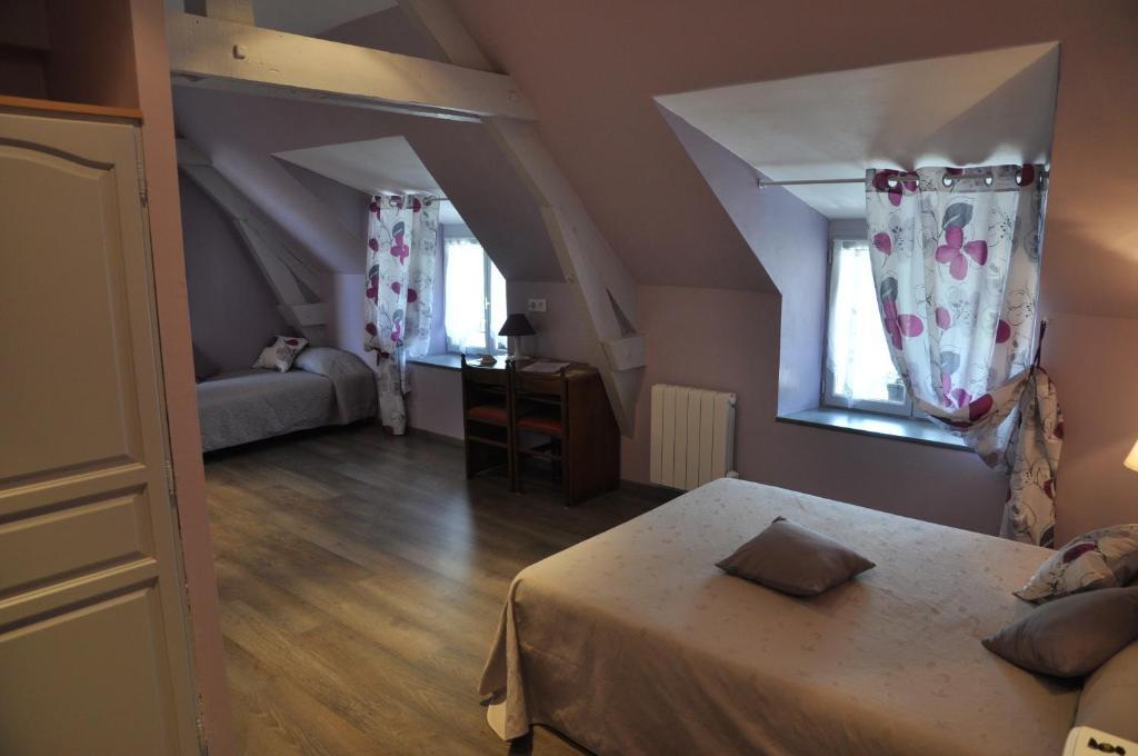 Logis Hotels - Auberge De L'Ile - Hotel 3 Etoiles Et Restaurant Creysse  Eksteriør bilde