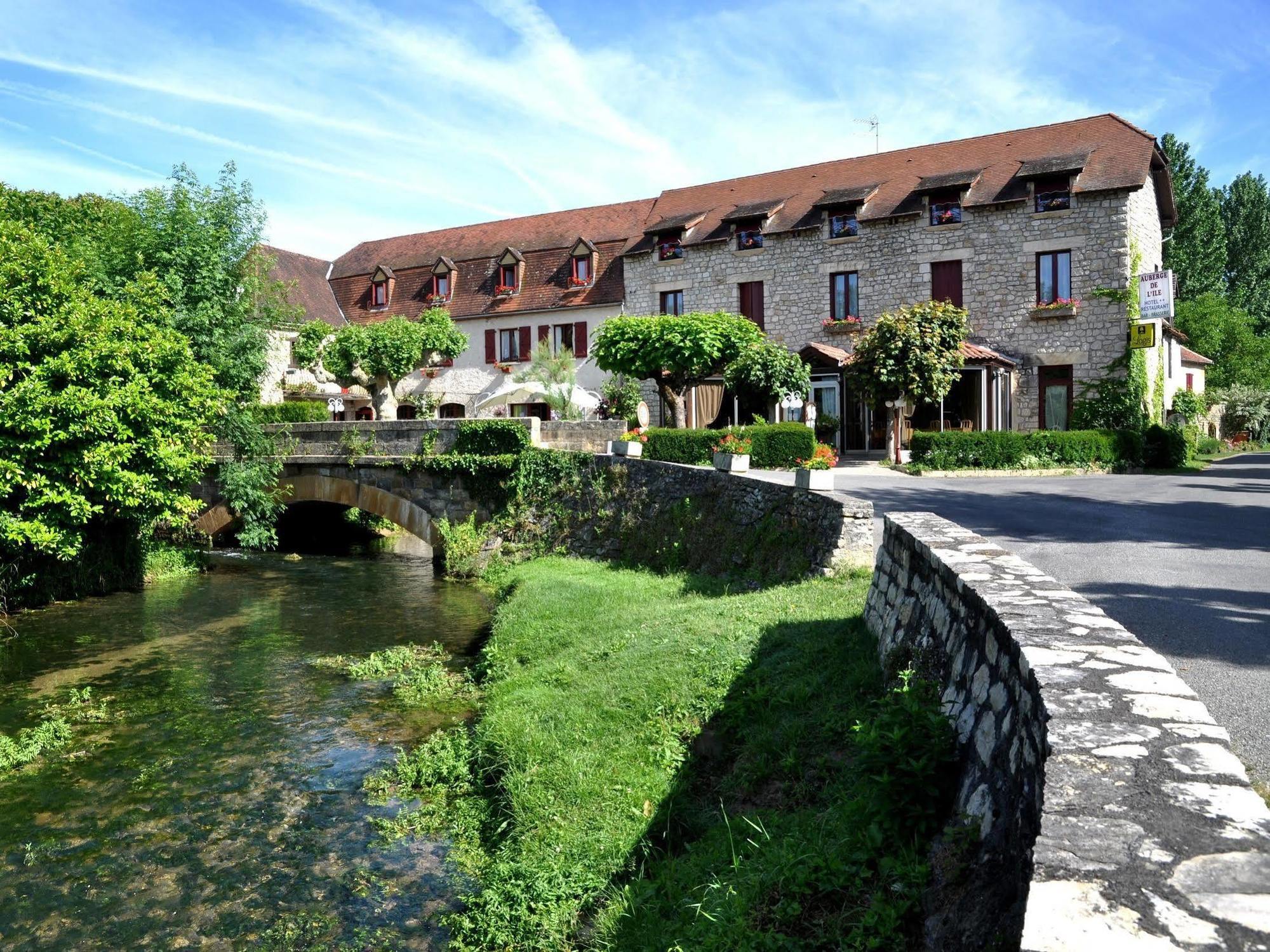 Logis Hotels - Auberge De L'Ile - Hotel 3 Etoiles Et Restaurant Creysse  Eksteriør bilde