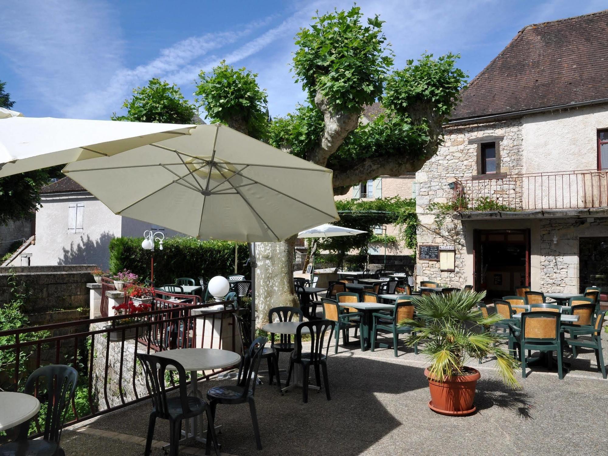Logis Hotels - Auberge De L'Ile - Hotel 3 Etoiles Et Restaurant Creysse  Eksteriør bilde